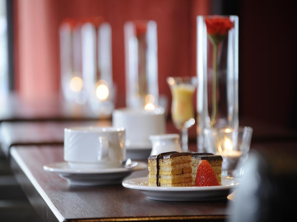 Acces Hotel ออสเทนด์ ภายนอก รูปภาพ