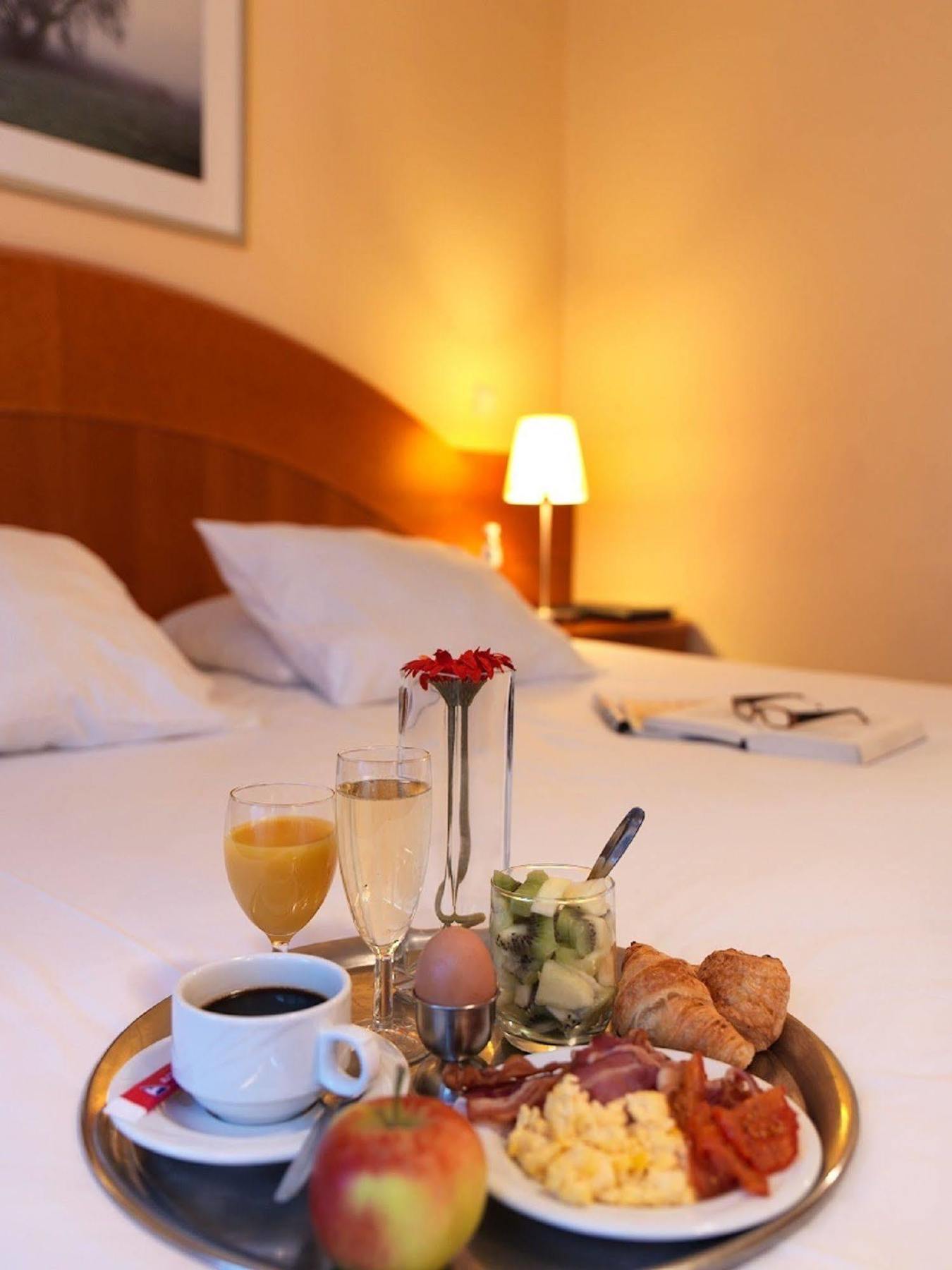 Acces Hotel ออสเทนด์ ภายนอก รูปภาพ