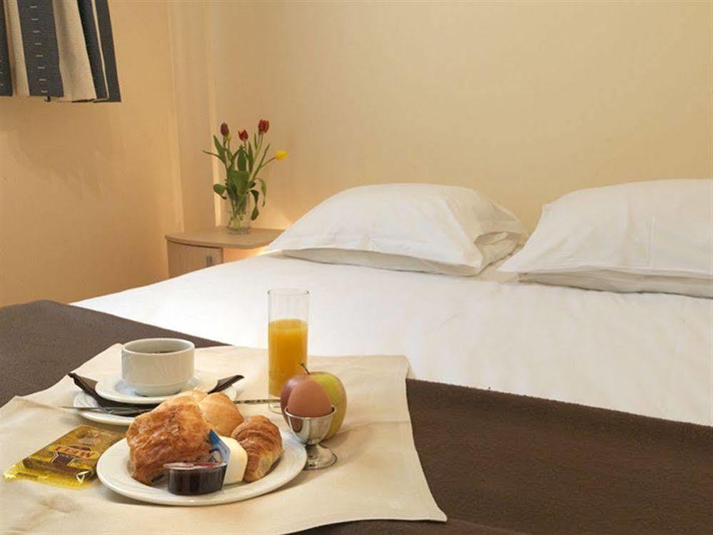 Acces Hotel ออสเทนด์ ภายนอก รูปภาพ